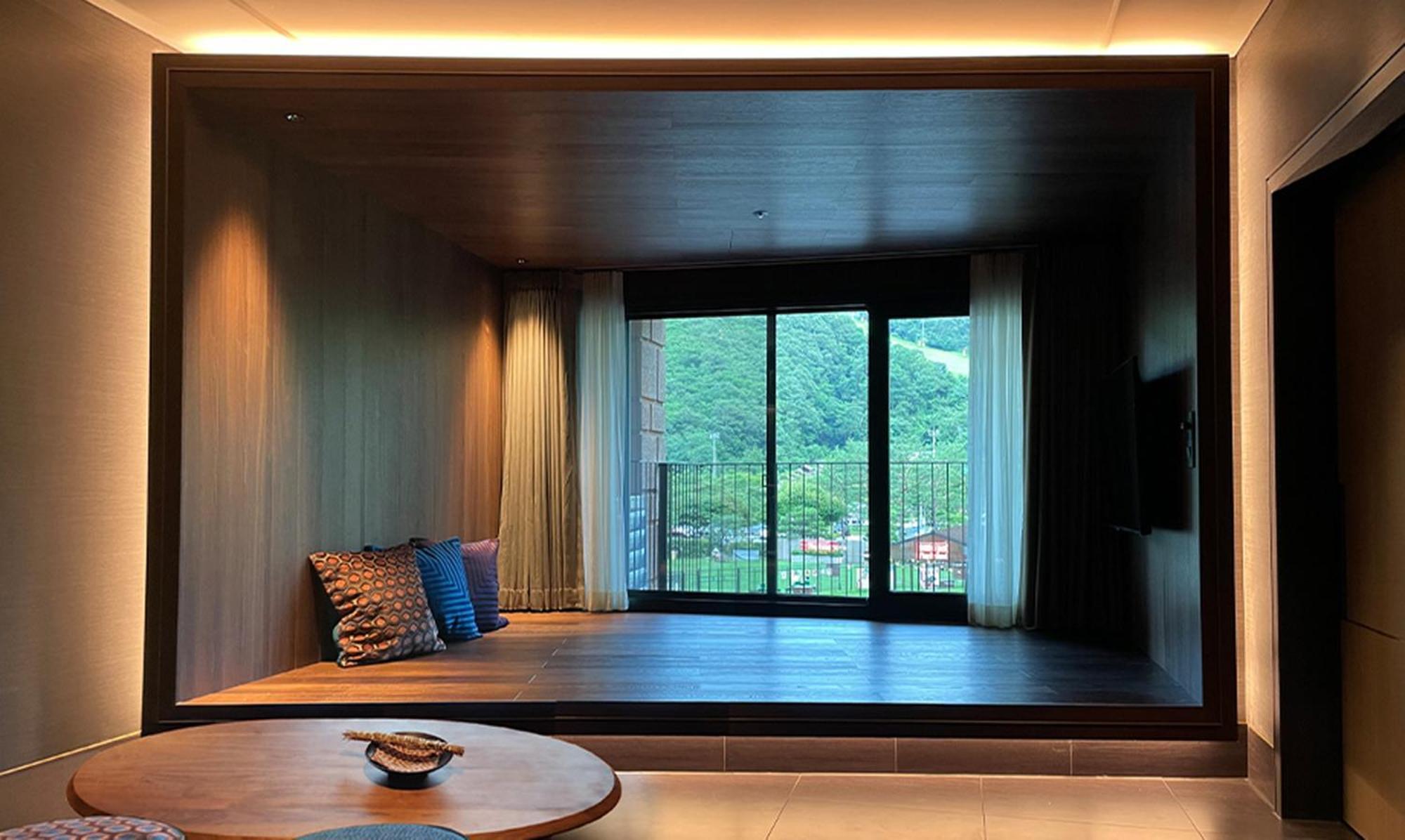 Hotel Sono Calm Vivaldipark à Hongcheon Extérieur photo